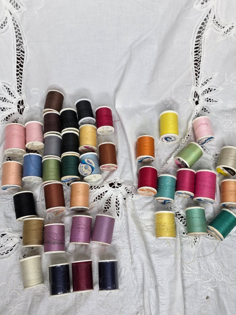 Lot of 40 Talon Thread Multi Color 3 New 37 Used Styrofoam Plastic Spools Vint